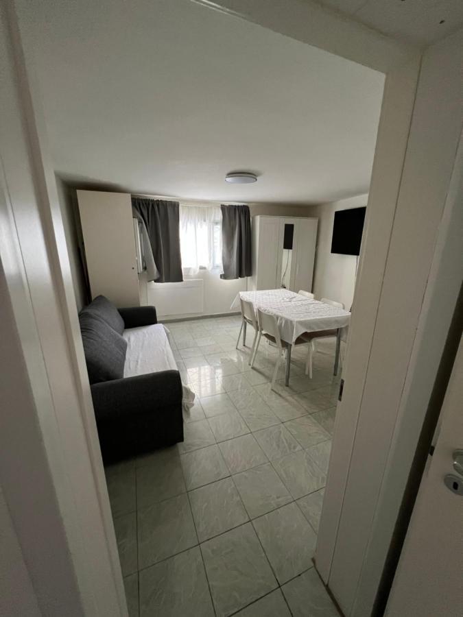 700Mt To Station Venezia,Free Parking, Shuttle Airport Via Napoli 71 Lägenhet Mestre Exteriör bild